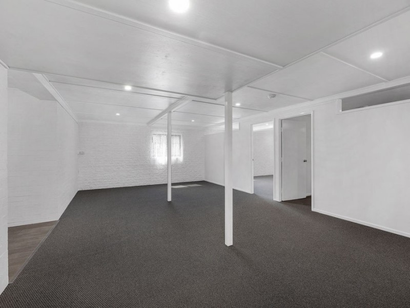 28 Dudleigh Street, Booval QLD 4304