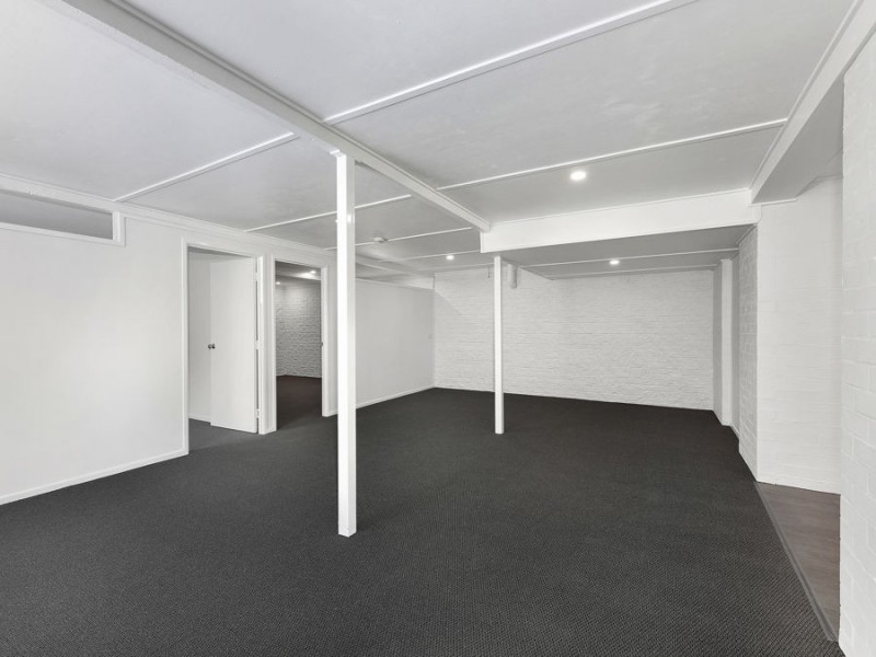 28 Dudleigh Street, Booval QLD 4304