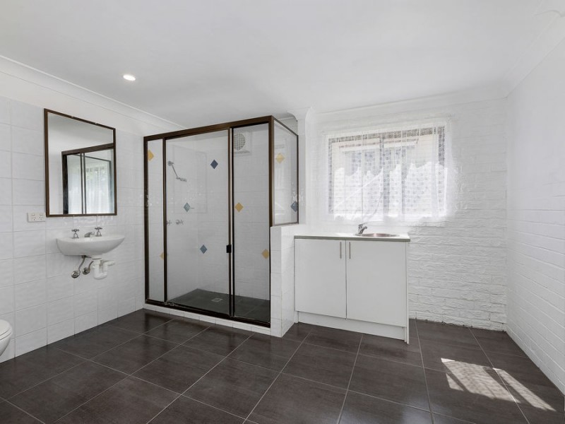 28 Dudleigh Street, Booval QLD 4304