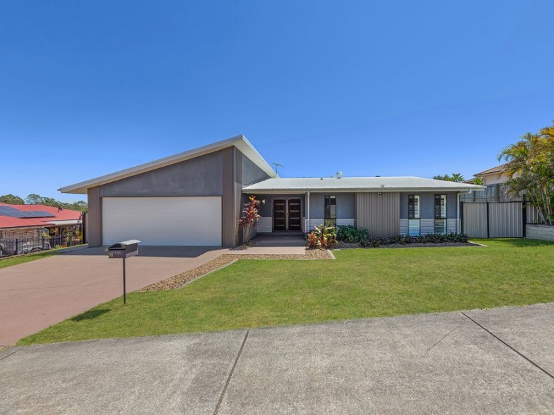 6 Chesterfield Place, Flinders View QLD 4305