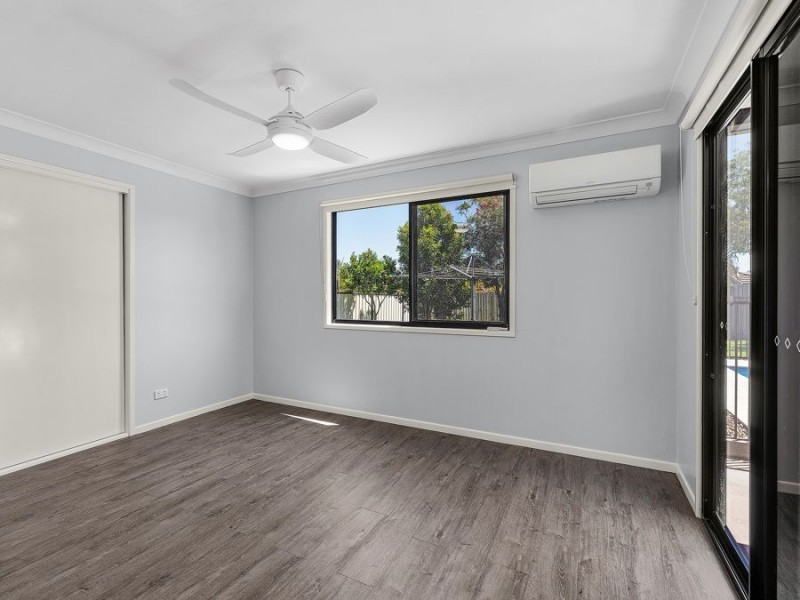 6 Chesterfield Place, Flinders View QLD 4305