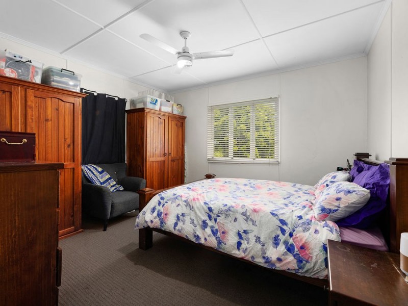 120 Whitehill Road, Eastern Heights QLD 4305