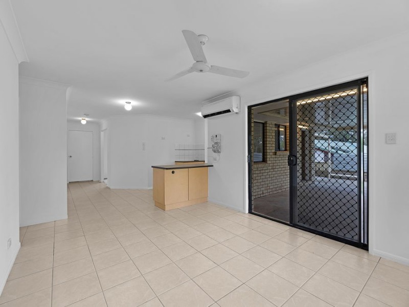 69a Brisbane Road, Riverview QLD 4303