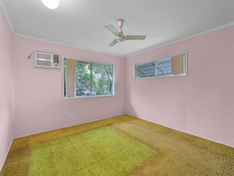 12 Twidale Drive, Riverview QLD 4303