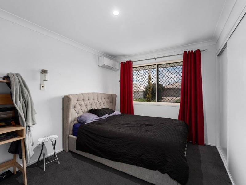 73 Sarah Drive, Yamanto QLD 4305