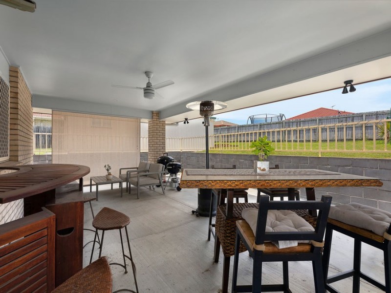 73 Sarah Drive, Yamanto QLD 4305