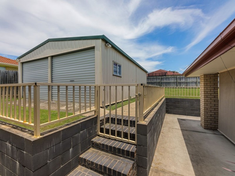 73 Sarah Drive, Yamanto QLD 4305