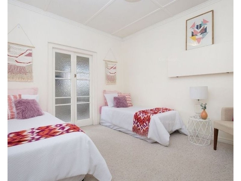 12a Greenham Street, Raceview QLD 4305