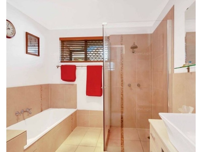 89 Deebing Creek Road, Yamanto QLD 4305