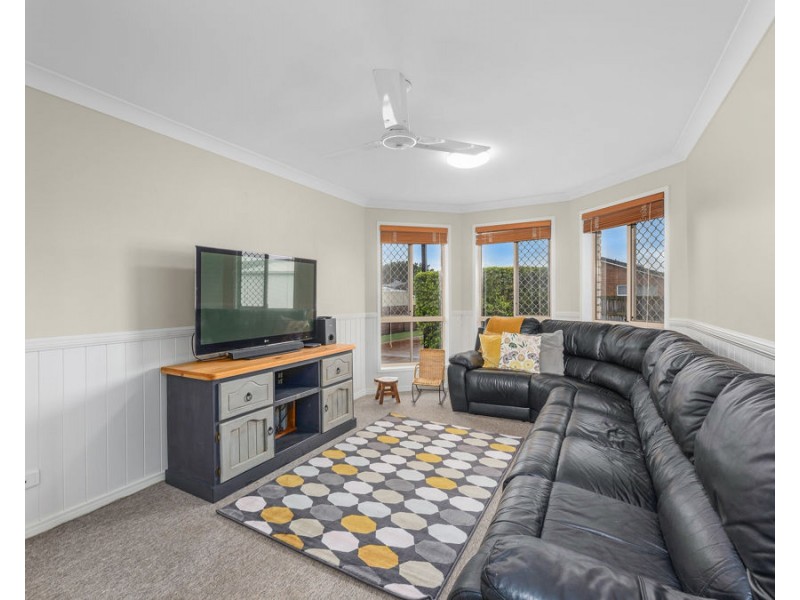 4 Zoe Court, Raceview QLD 4305