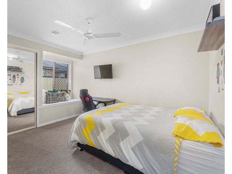 4 Zoe Court, Raceview QLD 4305