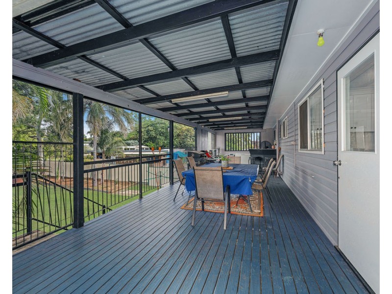 35 Petaine Street, Raceview QLD 4305