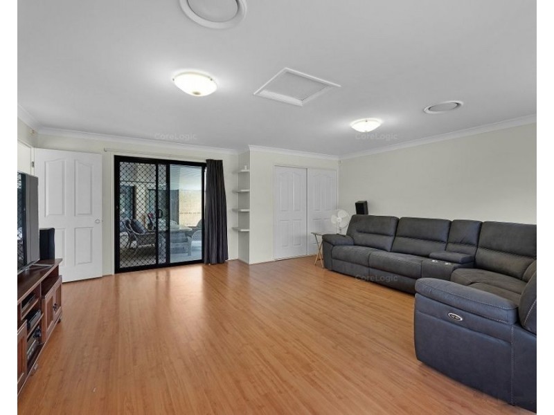 15 Thallon Road, Regency Downs QLD 4341