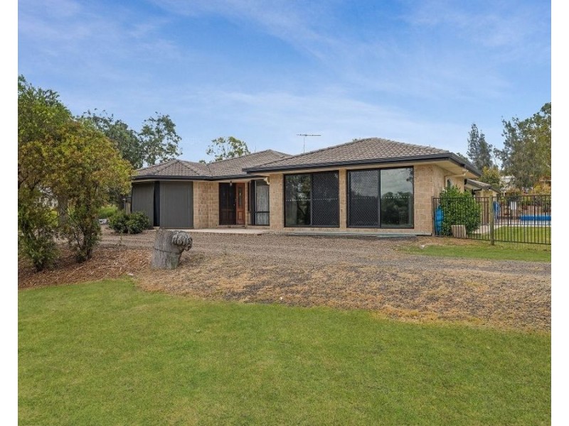15 Thallon Road, Regency Downs QLD 4341