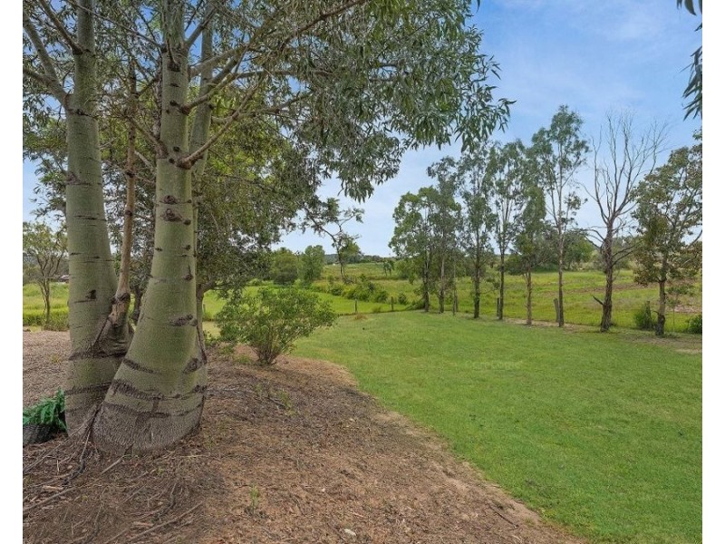 15 Thallon Road, Regency Downs QLD 4341