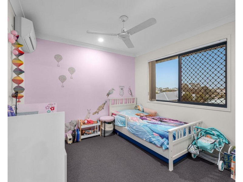 12 Benjamin Court, Yamanto QLD 4305