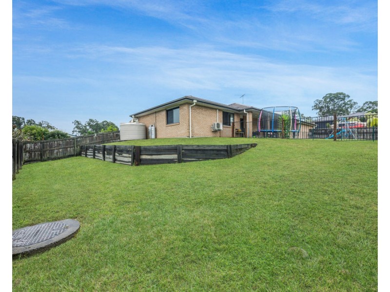 12 Benjamin Court, Yamanto QLD 4305