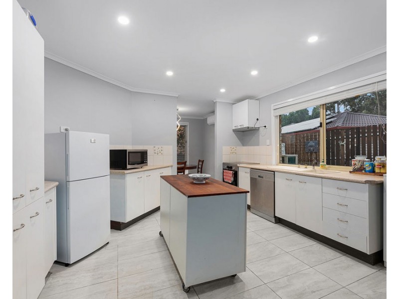 14 Morris Street, Flinders View QLD 4305