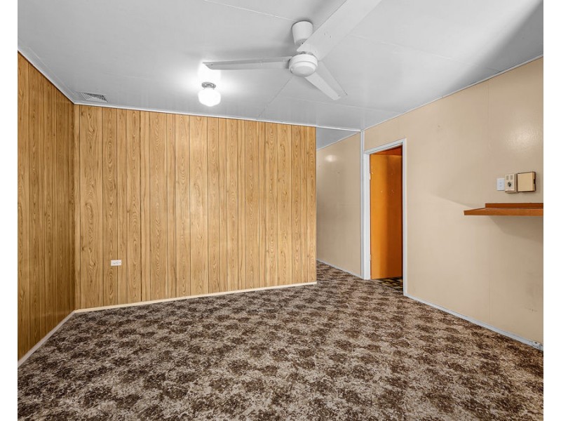 33 Greenham Street, Raceview QLD 4305