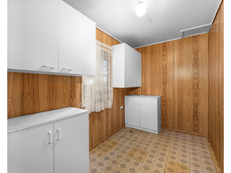 33 Greenham Street, Raceview QLD 4305