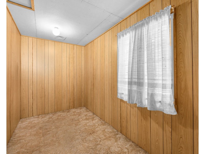 33 Greenham Street, Raceview QLD 4305