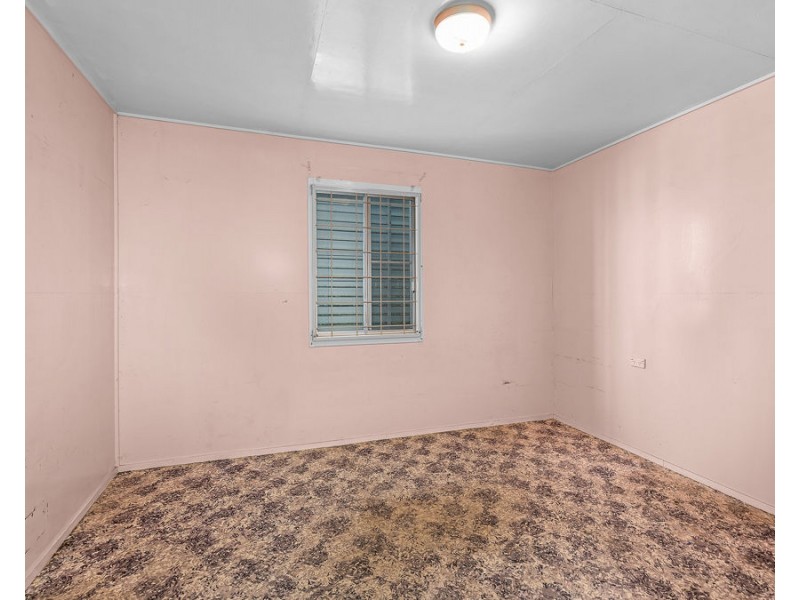 33 Greenham Street, Raceview QLD 4305