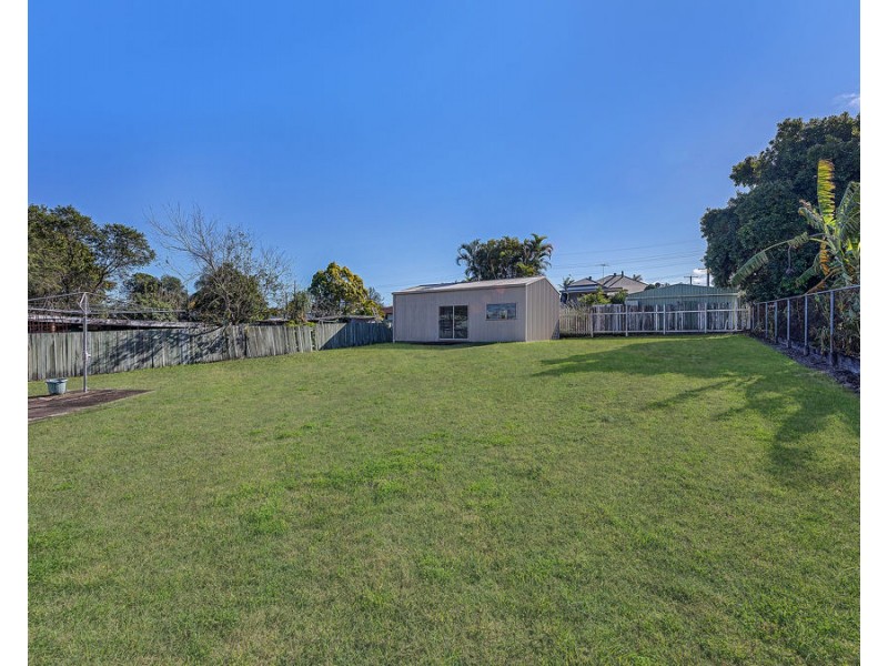 33 Greenham Street, Raceview QLD 4305
