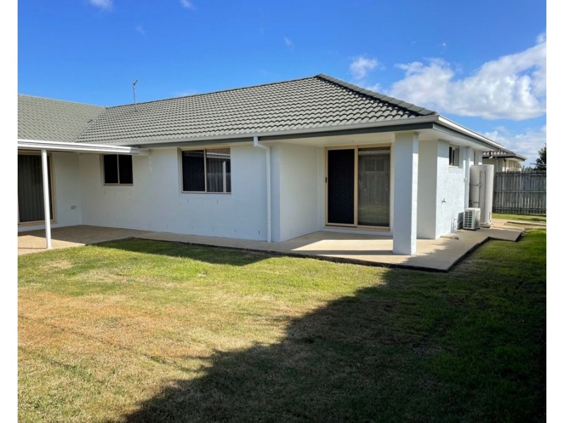 25 Anna Drive, Raceview QLD 4305