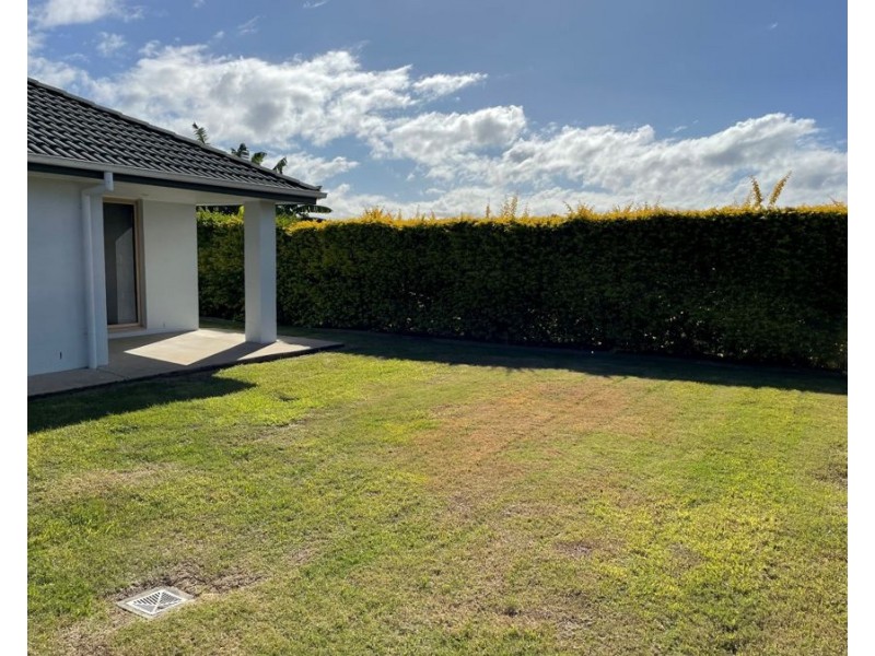 25 Anna Drive, Raceview QLD 4305