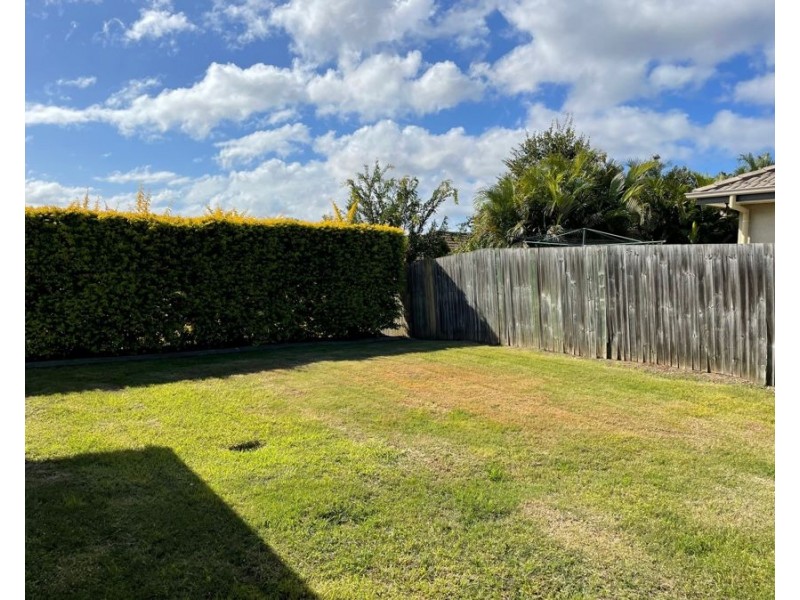 25 Anna Drive, Raceview QLD 4305