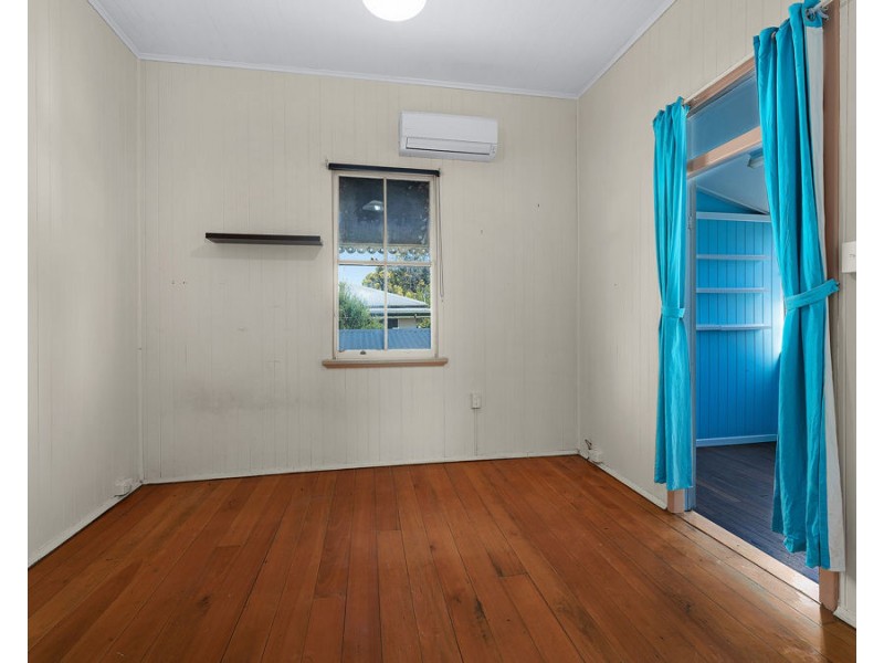 13 Merrell Street, North Booval QLD 4304