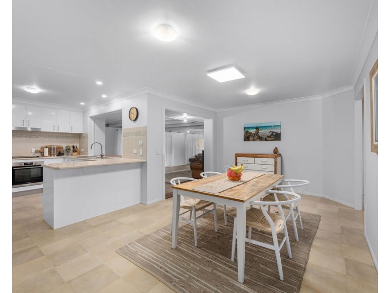 24 Queensborough Parade, Karalee QLD 4306