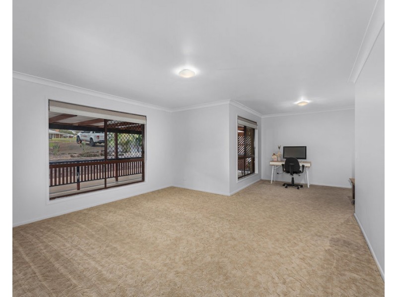 24 Queensborough Parade, Karalee QLD 4306