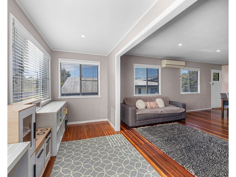 37 Cascade Street, Raceview QLD 4305