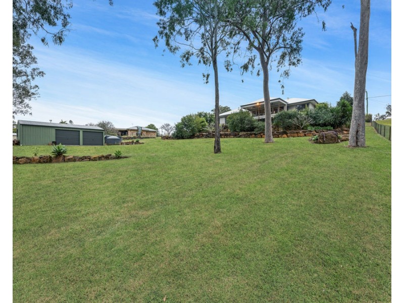 14 Newsky Court, Deebing Heights QLD 4306