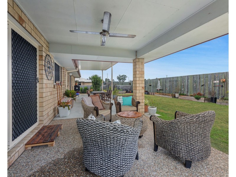 1 Petal Place, Yamanto QLD 4305