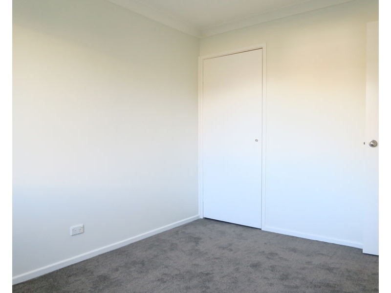 6 Hillier Court, Flinders View QLD 4305