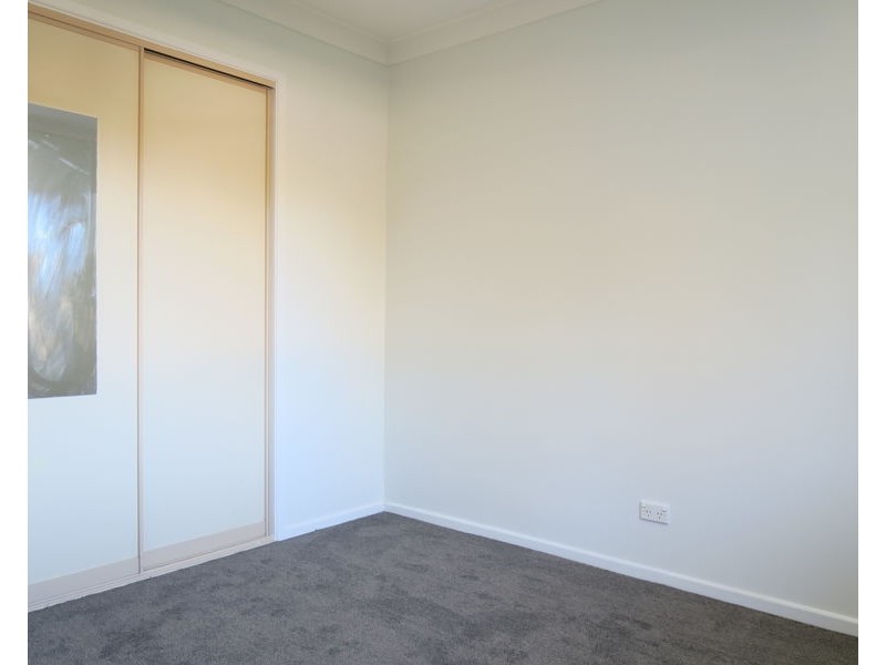 6 Hillier Court, Flinders View QLD 4305