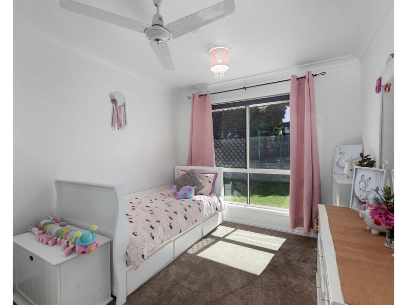 20 Jonquil Circuit, Flinders View QLD 4305