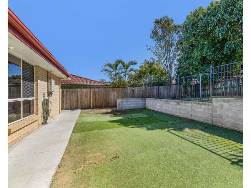 20 Jonquil Circuit, Flinders View QLD 4305