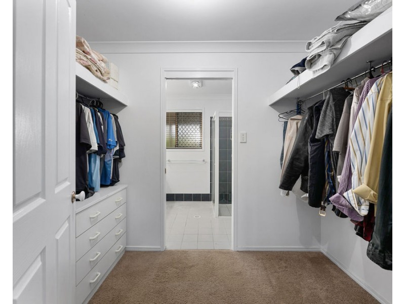 77 Winland Drive, Deebing Heights QLD 4306