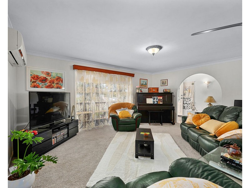 19 Chilton Court, Deebing Heights QLD 4306