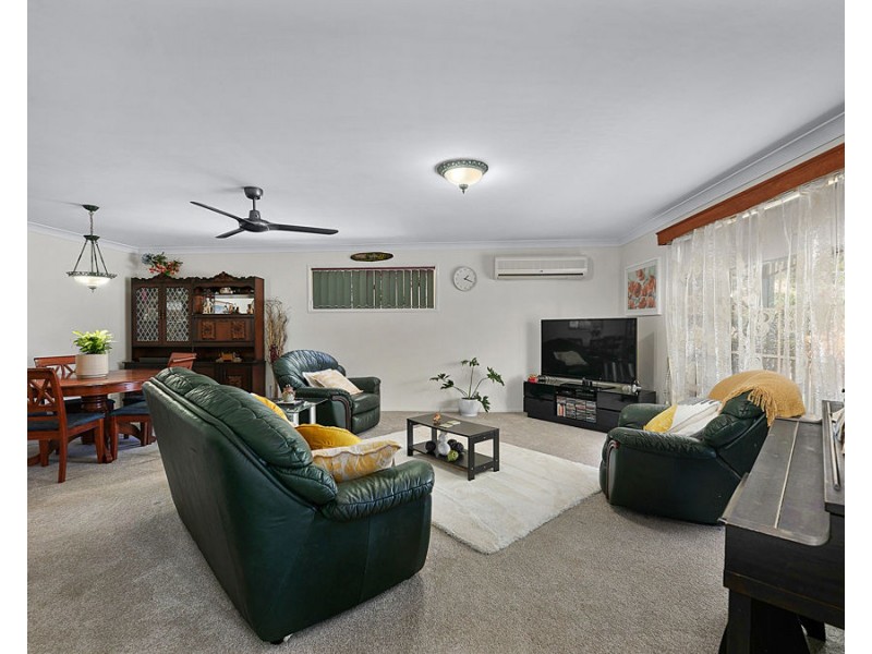19 Chilton Court, Deebing Heights QLD 4306