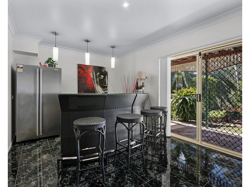 19 Chilton Court, Deebing Heights QLD 4306