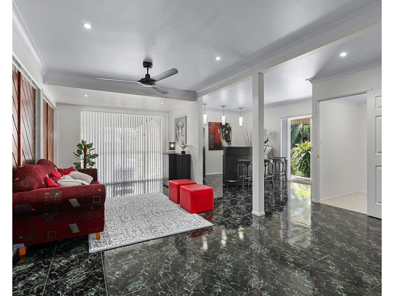 19 Chilton Court, Deebing Heights QLD 4306