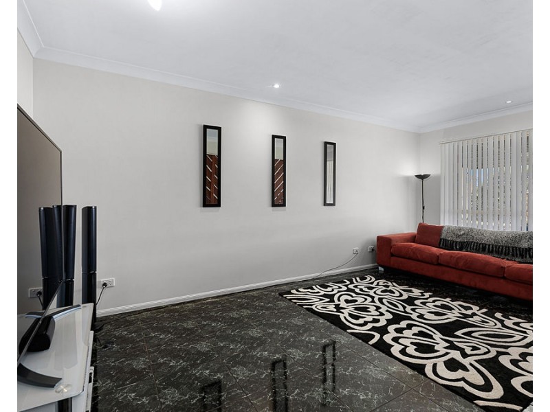 19 Chilton Court, Deebing Heights QLD 4306