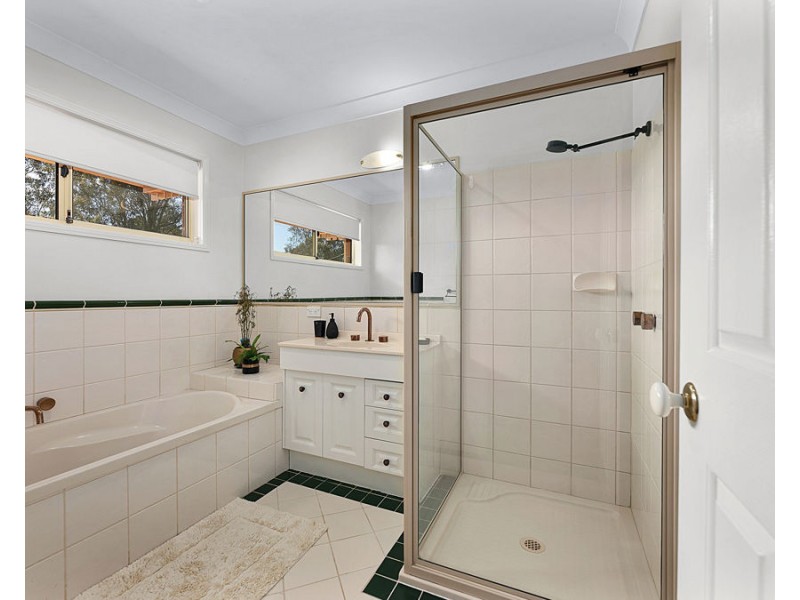 19 Chilton Court, Deebing Heights QLD 4306
