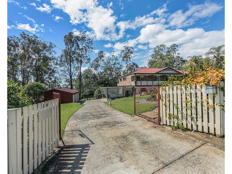 19 Chilton Court, Deebing Heights QLD 4306