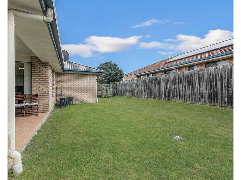 11 Dewhurst Crescent, Raceview QLD 4305