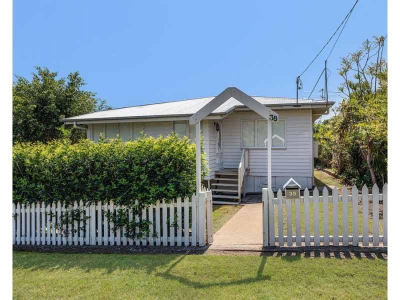 38 Flint Street, North Ipswich QLD 4305